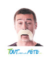Moustache de kéké blonde