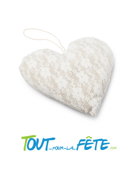 Décoration a suspendre en forme de coeur lin et dentelle blanche 25 cm