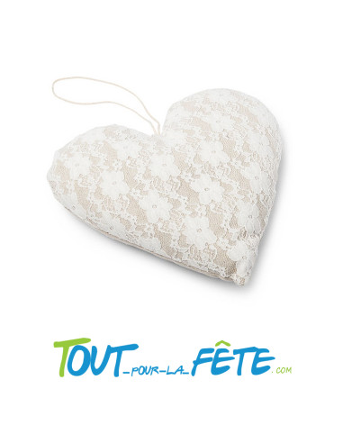 Décoration a suspendre en forme de coeur lin et dentelle blanche 25 cm