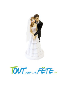 Figurine mariage jeune couple en tenue de mariés hauteur 17cm ( cake topper )