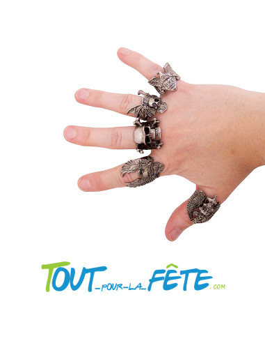 Bague de biker modèle aléatoire