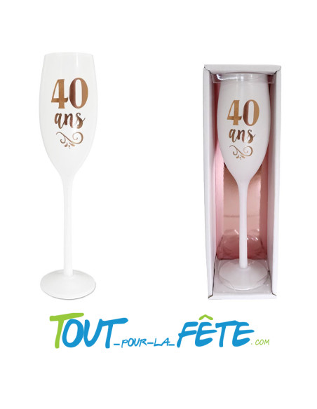 Flute de champagne par âge blanc et rose