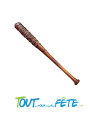 Batte de baseball avec fil barbelé