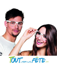 4 paires de lunettes sans verres avec un contour blanc 2